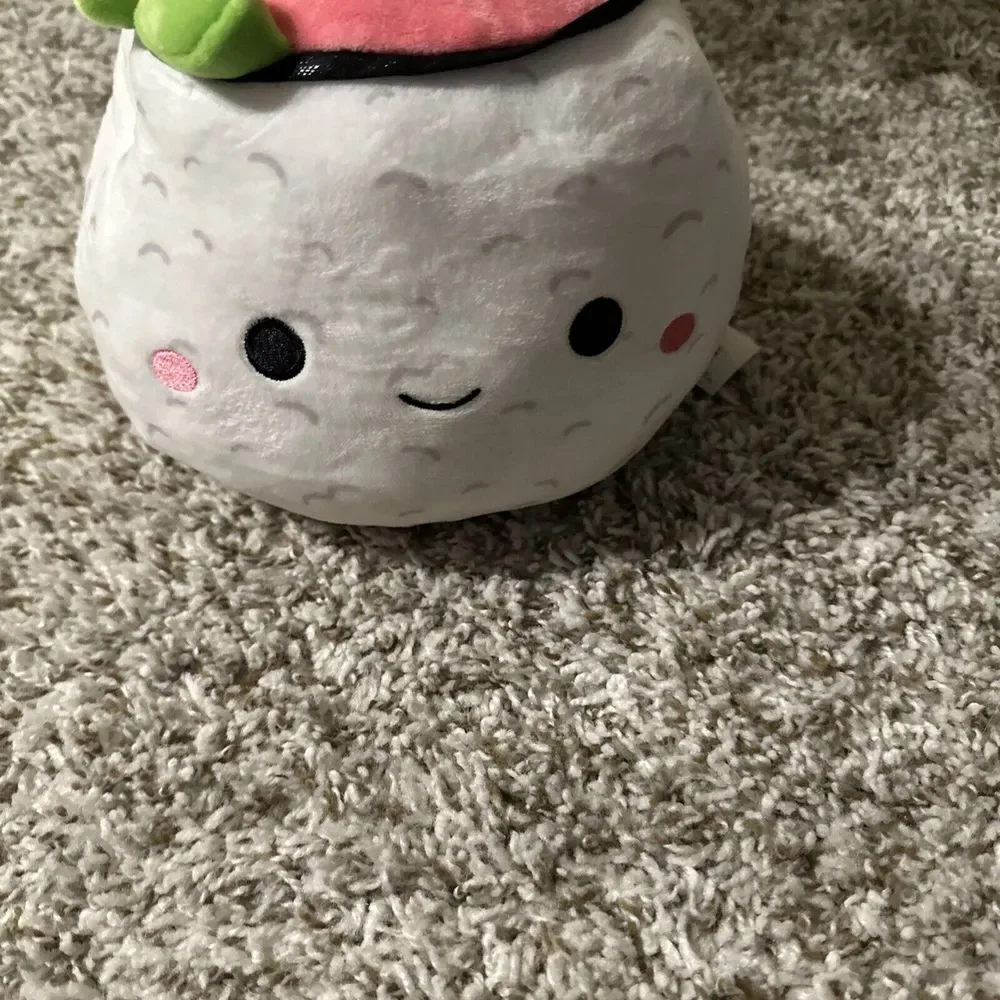 Flip A Mallows Raisy Ramen Bowl & Shun Sushi Roll Squishmallow 8